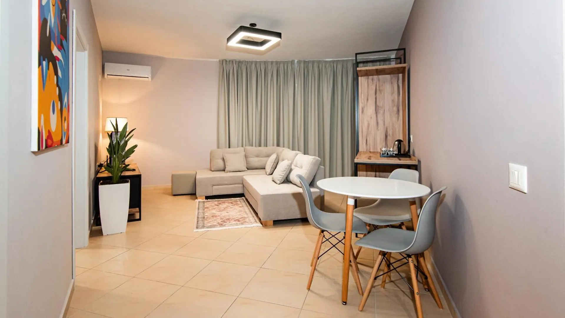 Aparthotel Eda Durrës Hotel